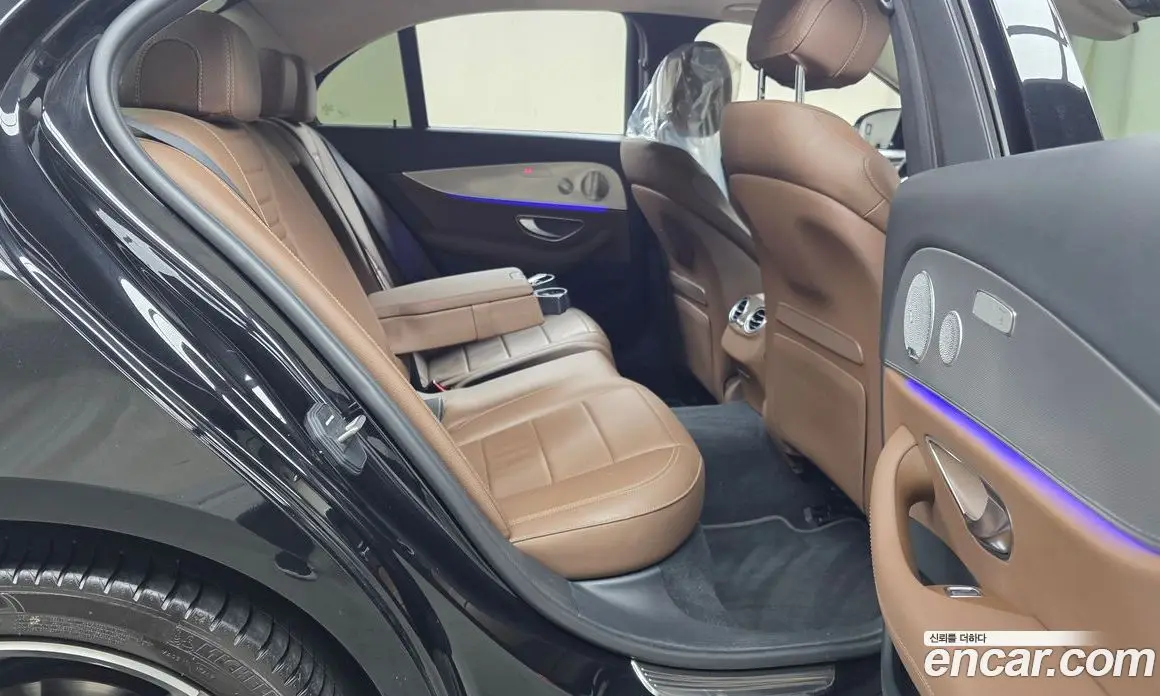Mercedes-Benz E-Class 2020 2.0 автомат (гидро), фото 12