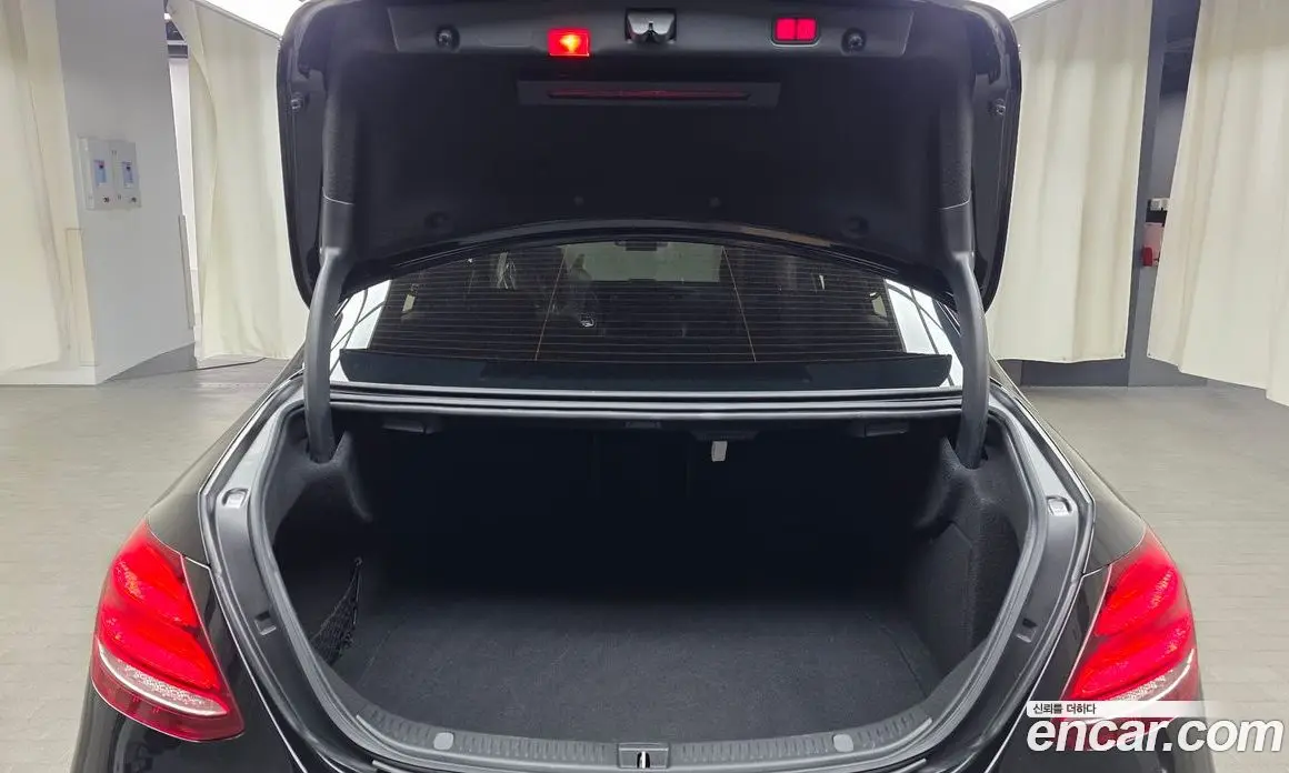 Mercedes-Benz E-Class 2020 2.0 автомат (гидро), фото 20