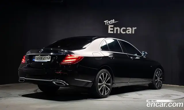 Mercedes-Benz E-Class 2020 2.0 автомат (гидро), миниатюра 2 Mercedes-Benz E-Class 2020 2.0 автомат (гидро), миниатюра 2