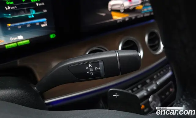 Mercedes-Benz E-Class 2020 2.0 автомат (гидро), миниатюра 12