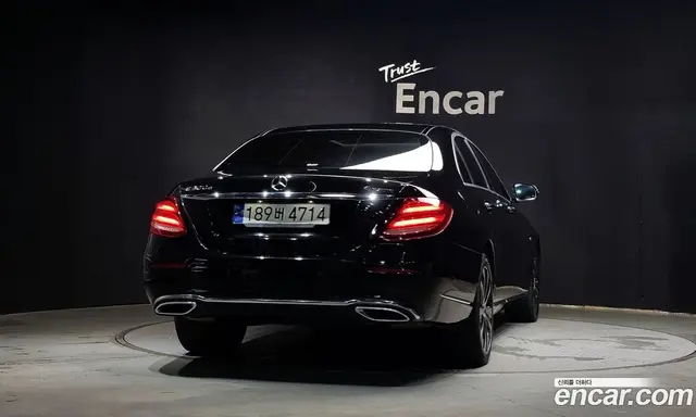 Mercedes-Benz E-Class 2020 2.0 автомат (гидро), миниатюра 4 Mercedes-Benz E-Class 2020 2.0 автомат (гидро), миниатюра 4