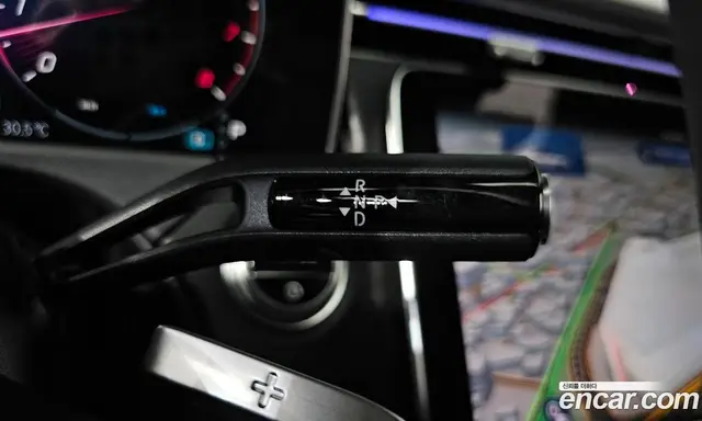 Mercedes-Benz E-Class 2024 2.0 автомат (гидро), миниатюра 12