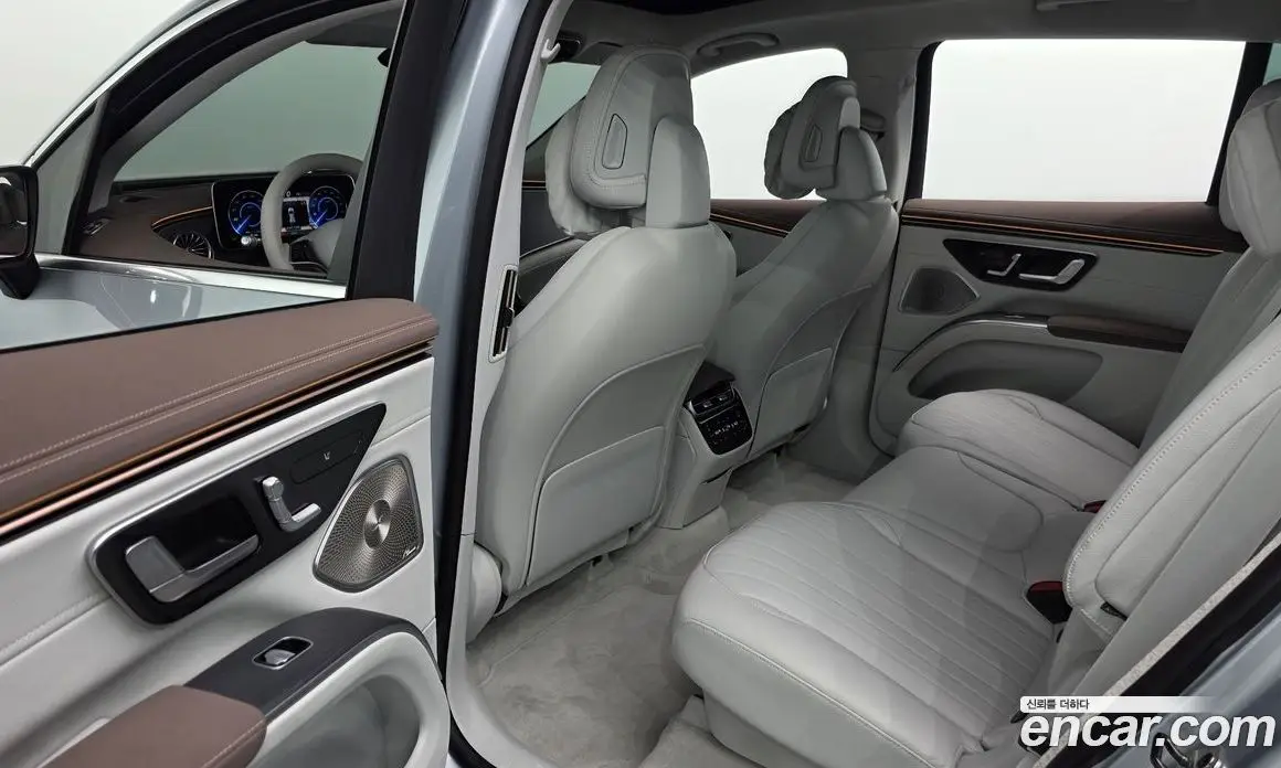 Mercedes-Benz EQS 2023 0.3 автомат (гидро), фото 18 Mercedes-Benz EQS 2023 0.3 автомат (гидро), фото 18