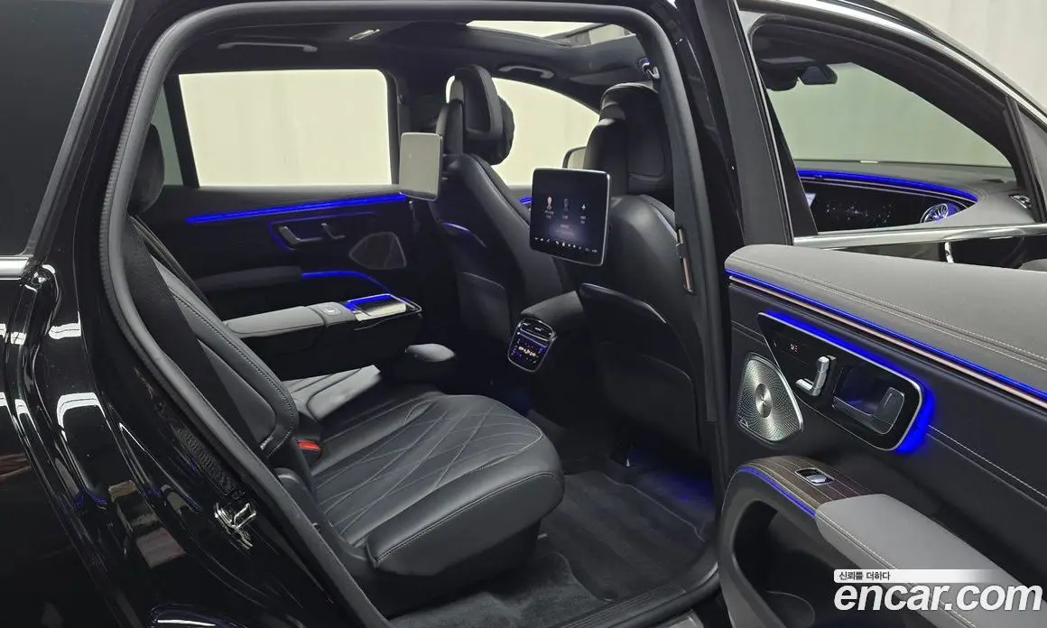 Mercedes-Benz EQS 2024 0.3 автомат (гидро), фото 12