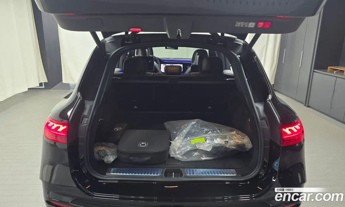 Mercedes-Benz EQS 2024 0.3 автомат (гидро), фото 20