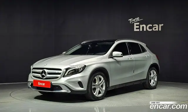 Mercedes-Benz GLA-Class 2015 2.1 автомат (гидро), миниатюра 1