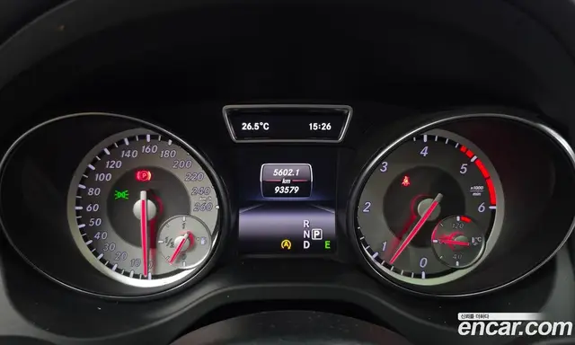 Mercedes-Benz GLA-Class 2015 2.1 автомат (гидро), миниатюра 11