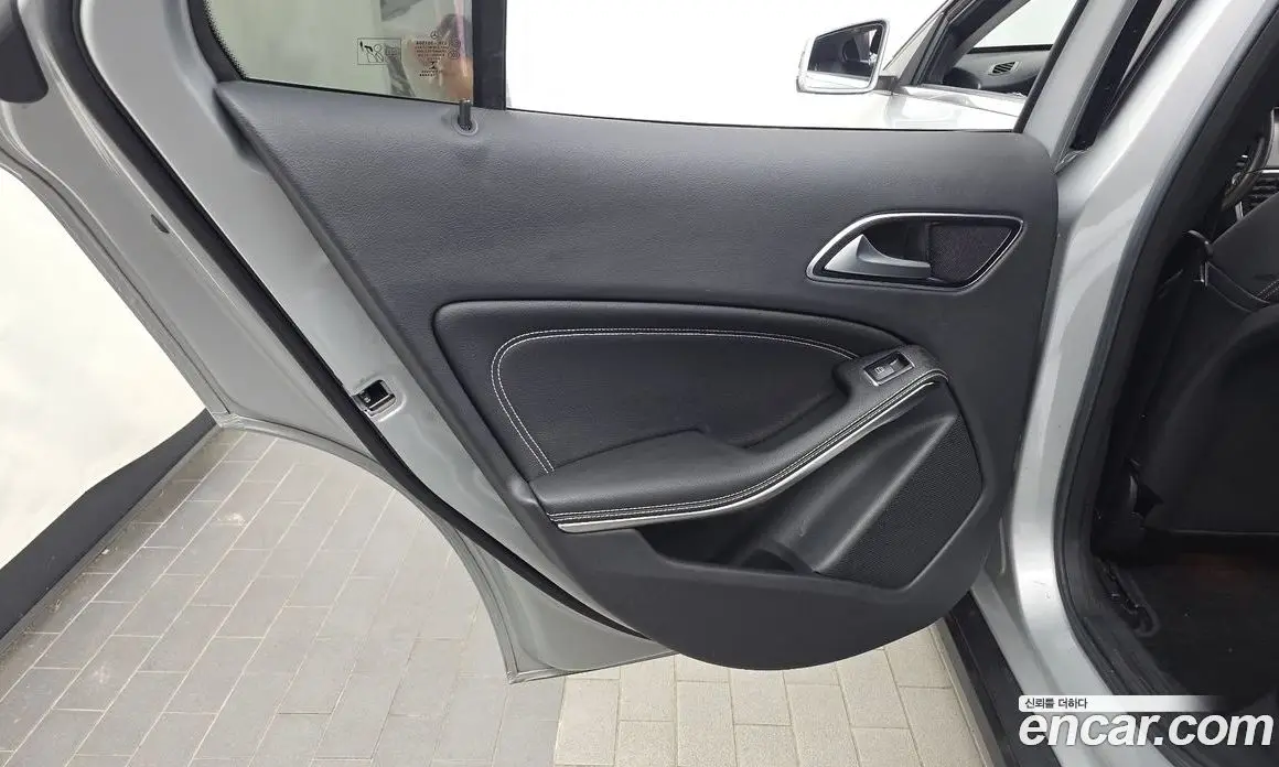 Mercedes-Benz GLA-Class 2015 2.1 автомат (гидро), фото 15