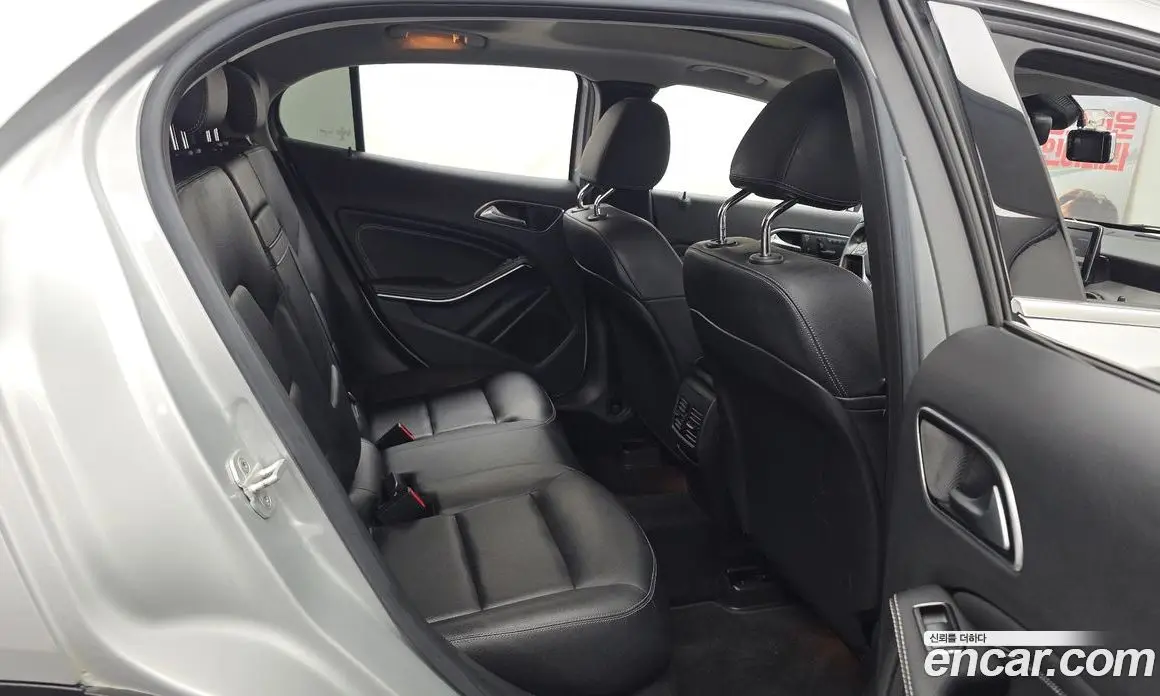 Mercedes-Benz GLA-Class 2015 2.1 автомат (гидро), фото 18