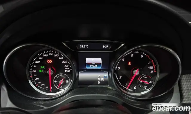 Mercedes-Benz GLA-Class 2017 2.0 автомат (гидро), миниатюра 8 Mercedes-Benz GLA-Class 2017 2.0 автомат (гидро), миниатюра 8