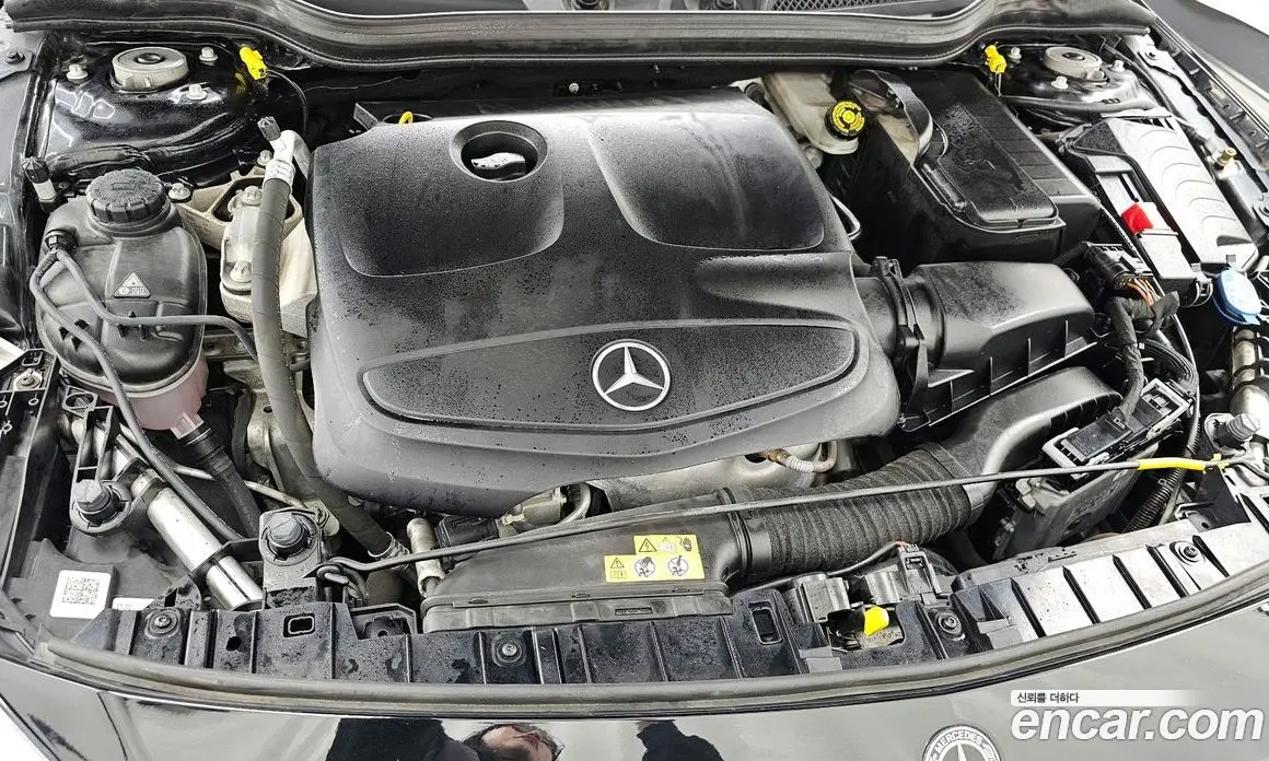 Mercedes-Benz GLA-Class 2017 2.0 автомат (гидро), фото 6 Mercedes-Benz GLA-Class 2017 2.0 автомат (гидро), фото 6