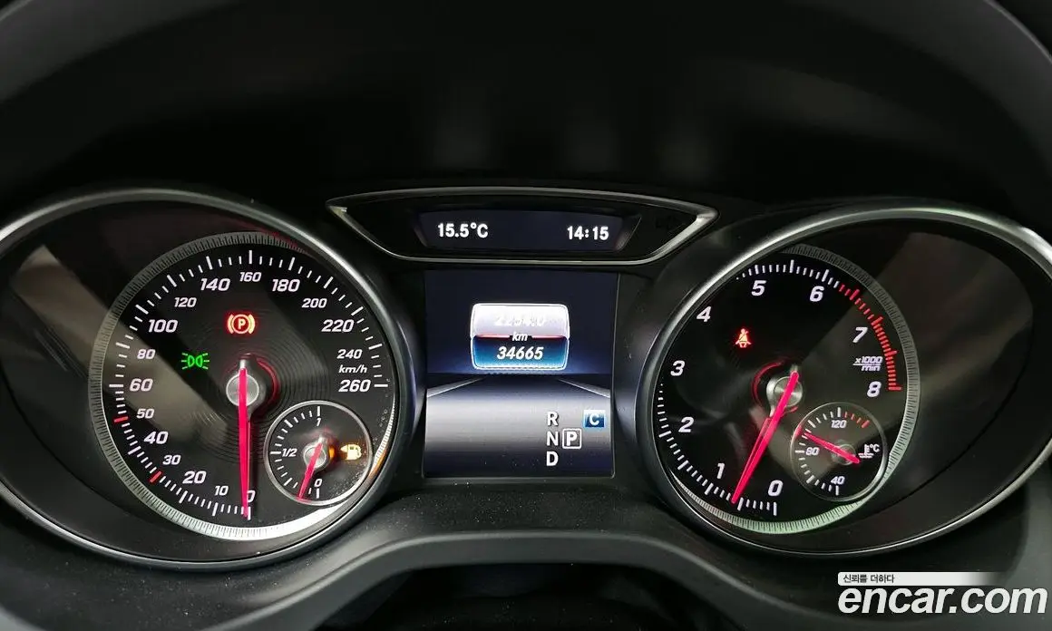 Mercedes-Benz GLA-Class 2017 2.0 автомат (гидро), фото 8 Mercedes-Benz GLA-Class 2017 2.0 автомат (гидро), фото 8