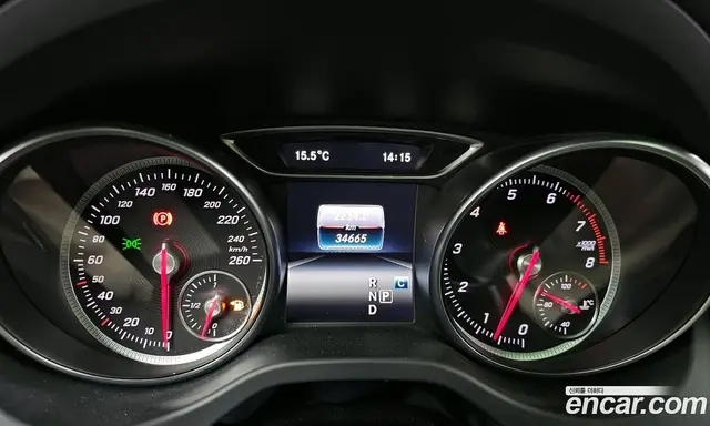 Mercedes-Benz GLA-Class 2017 2.0 автомат (гидро), миниатюра 8 Mercedes-Benz GLA-Class 2017 2.0 автомат (гидро), миниатюра 8