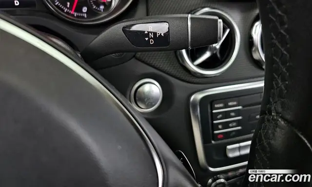 Mercedes-Benz GLA-Class 2017 2.0 автомат (гидро), миниатюра 9 Mercedes-Benz GLA-Class 2017 2.0 автомат (гидро), миниатюра 9