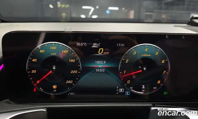 Mercedes-Benz GLB-Class 2021 2.0 автомат (гидро), миниатюра 11 Mercedes-Benz GLB-Class 2021 2.0 автомат (гидро), миниатюра 11