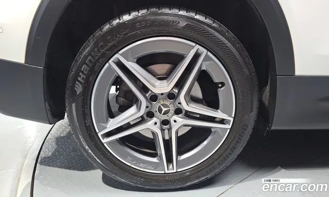 Mercedes-Benz GLB-Class 2021 2.0 автомат (гидро), миниатюра 5 Mercedes-Benz GLB-Class 2021 2.0 автомат (гидро), миниатюра 5