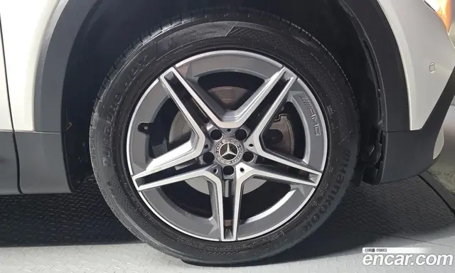 Mercedes-Benz GLB-Class 2021 2.0 автомат (гидро), миниатюра 7 Mercedes-Benz GLB-Class 2021 2.0 автомат (гидро), миниатюра 7