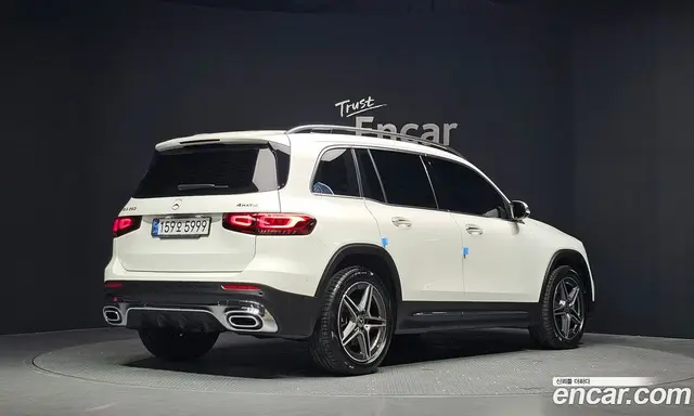 Mercedes-Benz GLB-Class 2022 2.0 автомат (гидро), миниатюра 2