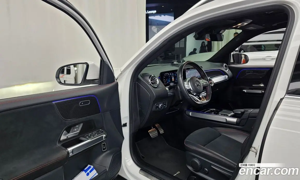 Mercedes-Benz GLB-Class 2022 2.0 автомат (гидро), фото 13