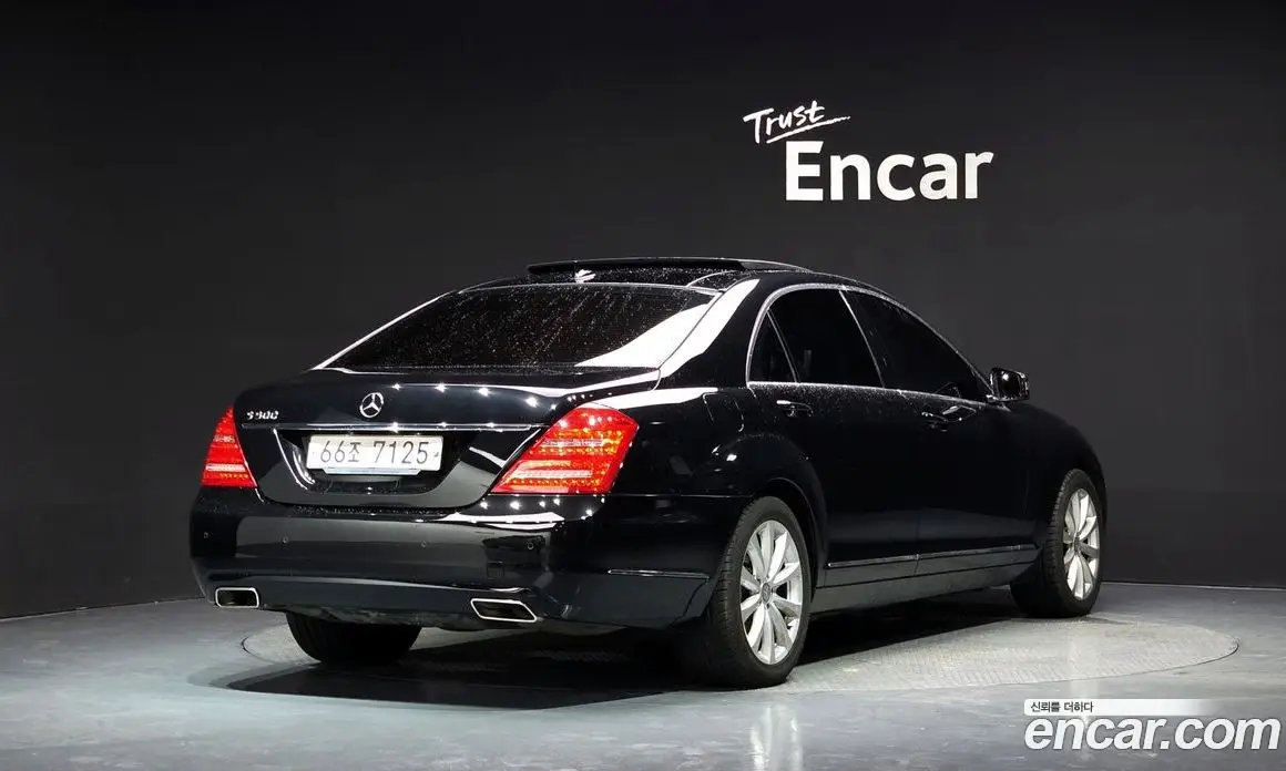 Mercedes-Benz S-Class 2013 3.5 автомат (гидро), фото 2 Mercedes-Benz S-Class 2013 3.5 автомат (гидро), фото 2