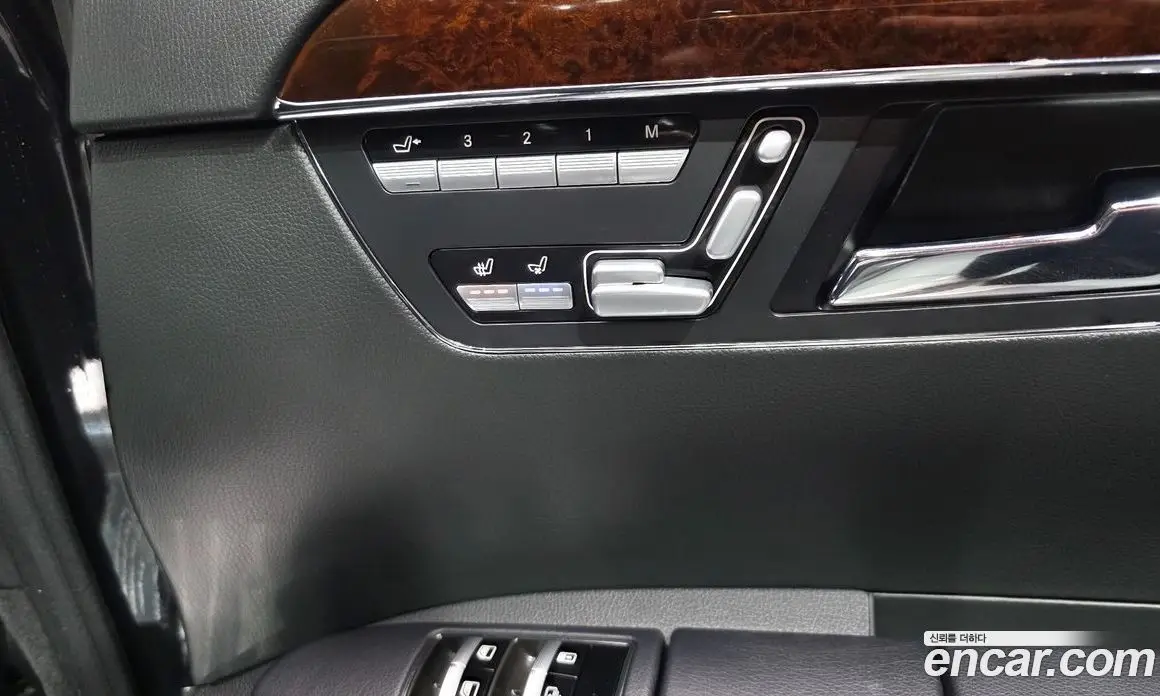Mercedes-Benz S-Class 2013 3.5 автомат (гидро), фото 18 Mercedes-Benz S-Class 2013 3.5 автомат (гидро), фото 18