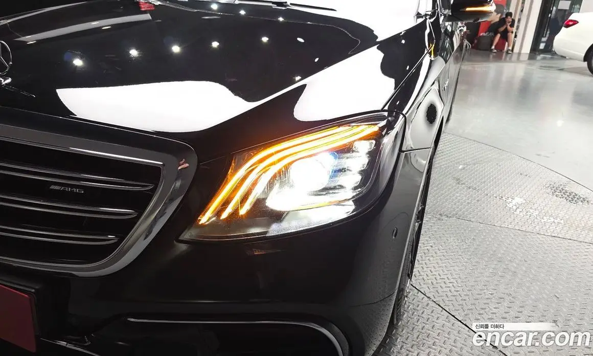 Mercedes-Benz S-Class 2019 4.0 автомат (гидро), фото 8 Mercedes-Benz S-Class 2019 4.0 автомат (гидро), фото 8