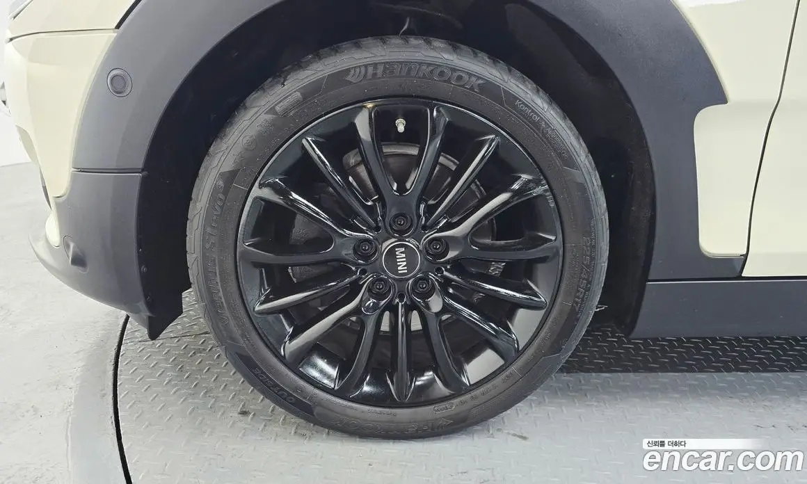Mini Clubman 2019 1.5 автомат (гидро), фото 5 Mini Clubman 2019 1.5 автомат (гидро), фото 5