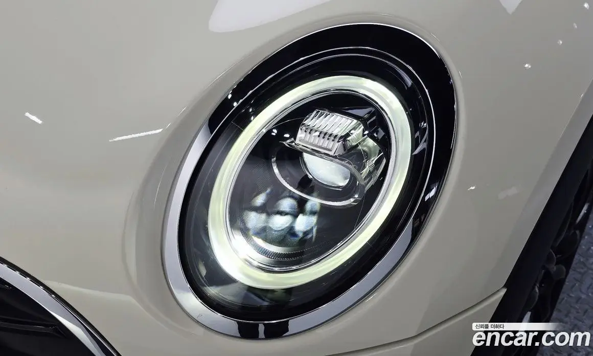 Mini Clubman 2019 1.5 автомат (гидро), фото 8 Mini Clubman 2019 1.5 автомат (гидро), фото 8