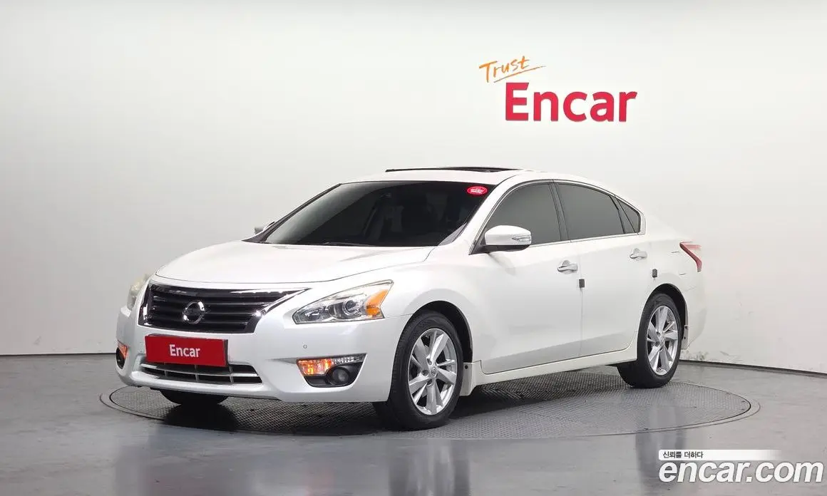 Nissan Altima 2015 2.5 автомат (гидро), фото 1 Nissan Altima 2015 2.5 автомат (гидро), фото 1