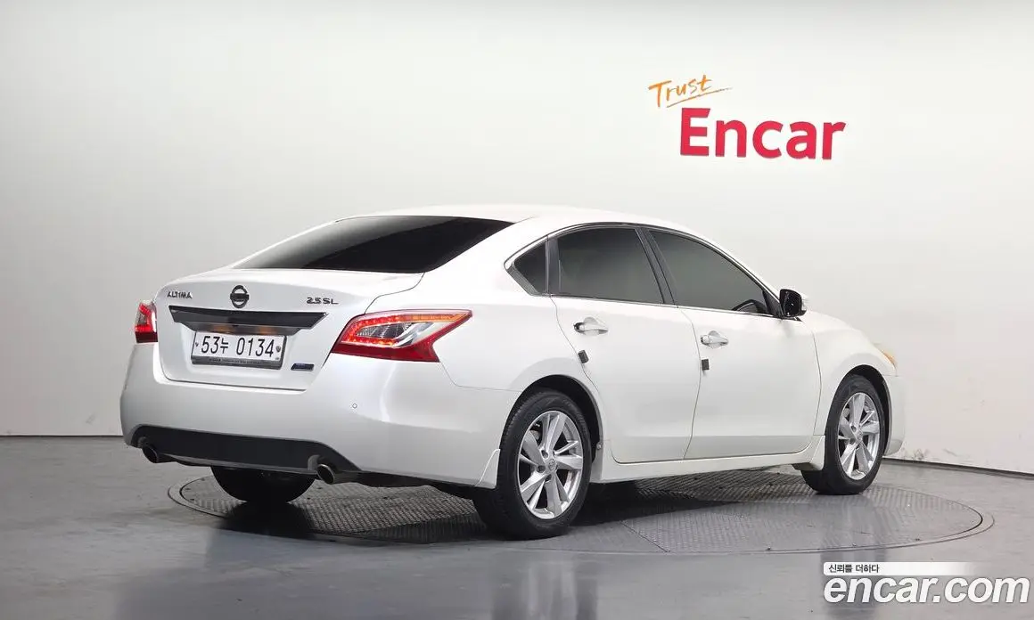 Nissan Altima 2015 2.5 автомат (гидро), фото 2 Nissan Altima 2015 2.5 автомат (гидро), фото 2