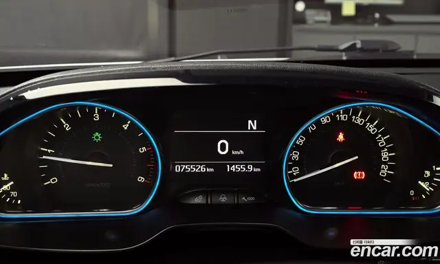 Peugeot 2008 2016 1.6 автомат (гидро), миниатюра 8 Peugeot 2008 2016 1.6 автомат (гидро), миниатюра 8