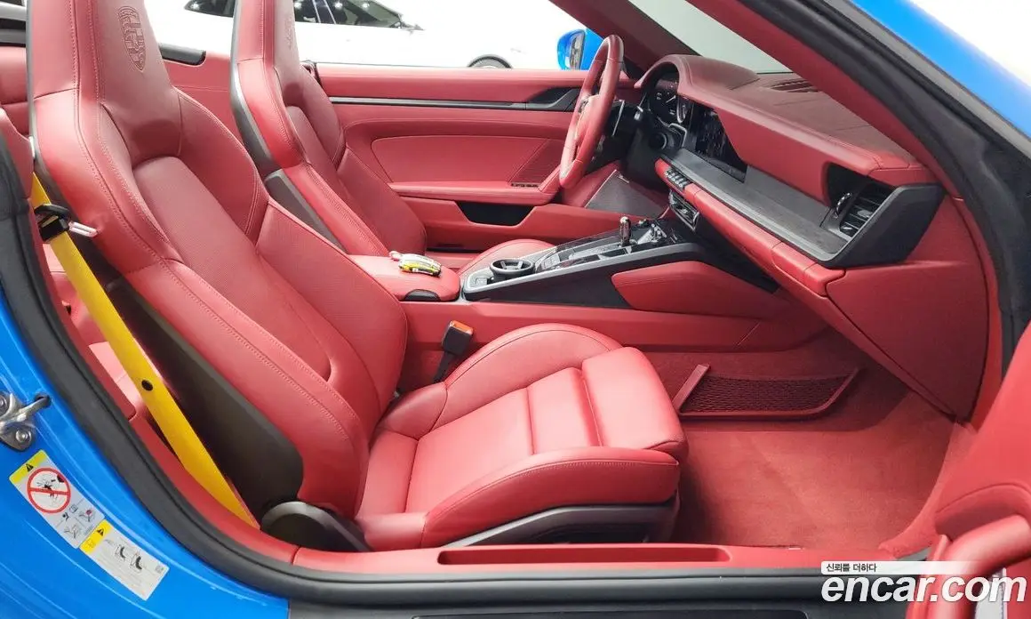 Porsche 911 2023 3.0 автомат (гидро), фото 16 Porsche 911 2023 3.0 автомат (гидро), фото 16