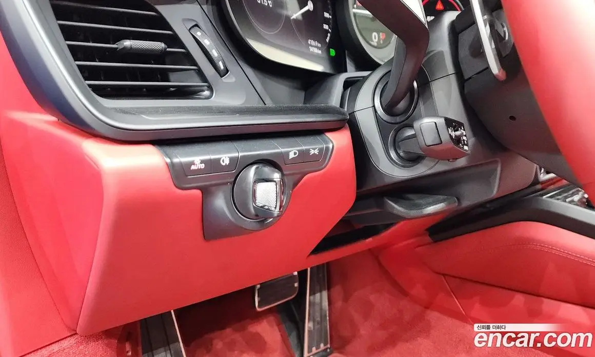 Porsche 911 2023 3.0 автомат (гидро), фото 28 Porsche 911 2023 3.0 автомат (гидро), фото 28