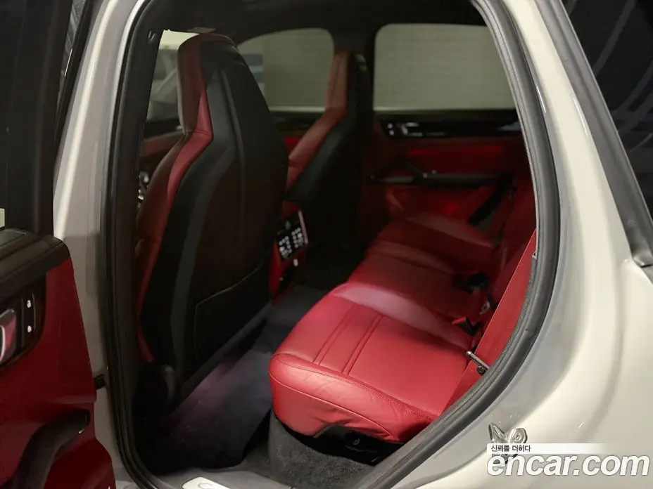 Porsche Cayenne 2023 3.0 автомат (гидро), фото 17 Porsche Cayenne 2023 3.0 автомат (гидро), фото 17