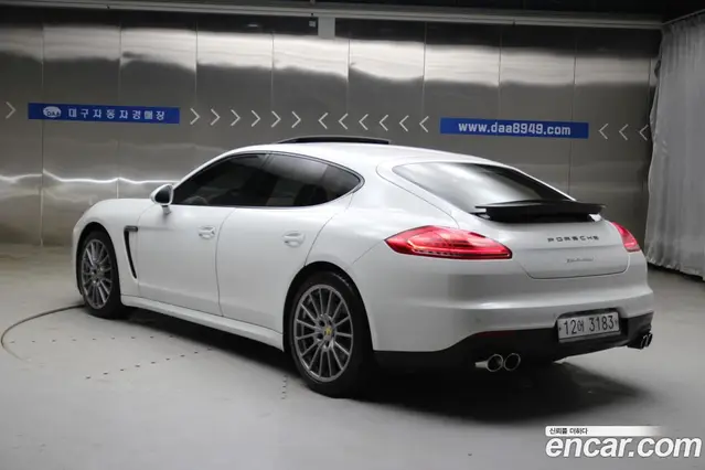 Porsche Panamera 2014 3.6 автомат (гидро), миниатюра 2 Porsche Panamera 2014 3.6 автомат (гидро), миниатюра 2