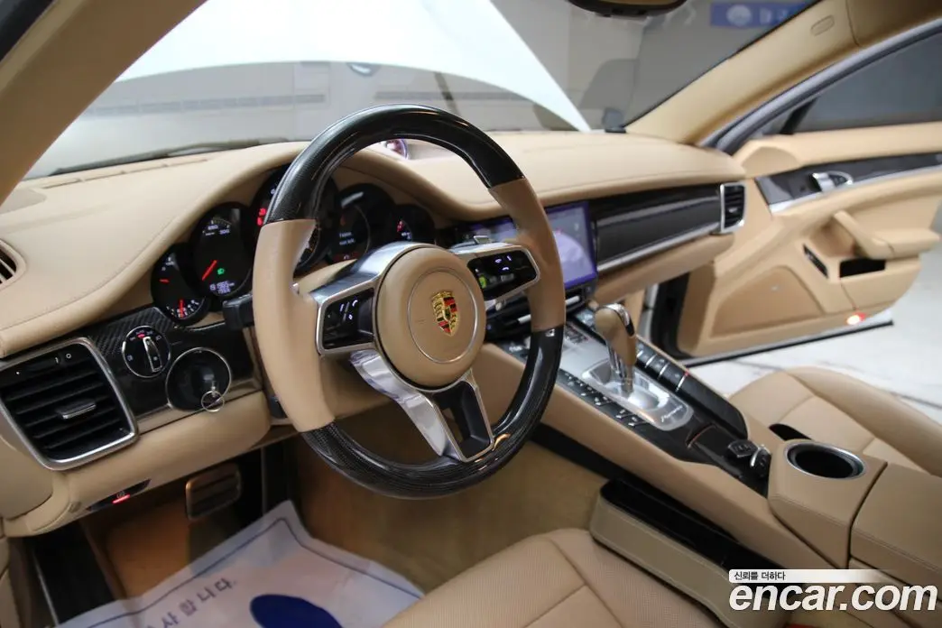 Porsche Panamera 2014 3.6 автомат (гидро), фото 11 Porsche Panamera 2014 3.6 автомат (гидро), фото 11