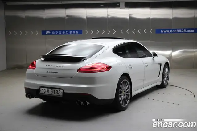 Porsche Panamera 2014 3.6 автомат (гидро), миниатюра 3 Porsche Panamera 2014 3.6 автомат (гидро), миниатюра 3