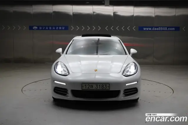Porsche Panamera 2014 3.6 автомат (гидро), миниатюра 4 Porsche Panamera 2014 3.6 автомат (гидро), миниатюра 4