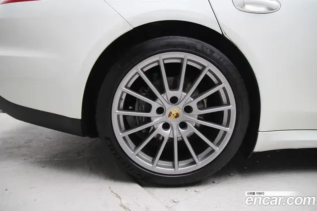 Porsche Panamera 2014 3.6 автомат (гидро), миниатюра 8 Porsche Panamera 2014 3.6 автомат (гидро), миниатюра 8