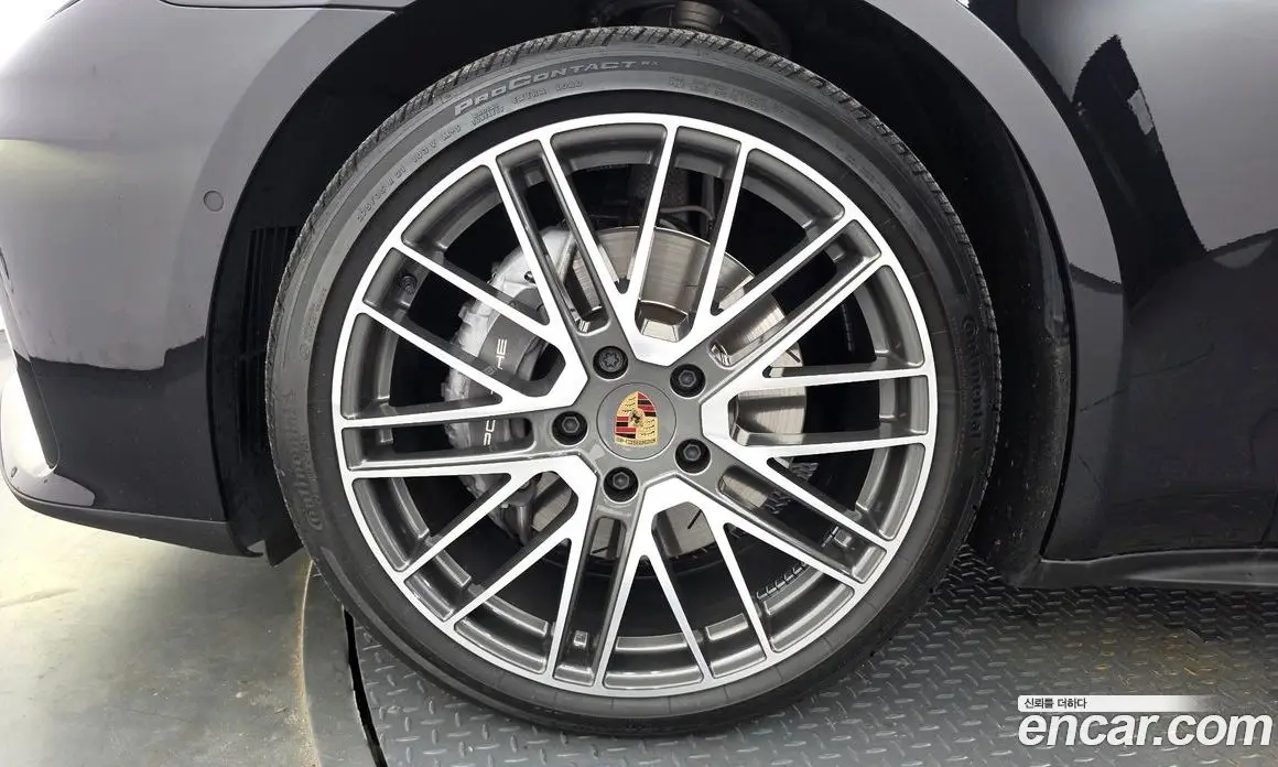 Porsche Panamera 2024 2.9 автомат (гидро), фото 5 Porsche Panamera 2024 2.9 автомат (гидро), фото 5