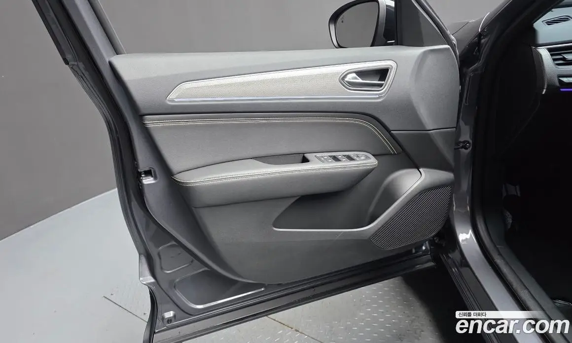 Renault (Samsung) Arkana 2025 1.6 автомат (гидро), фото 14 Renault (Samsung) Arkana 2025 1.6 автомат (гидро), фото 14