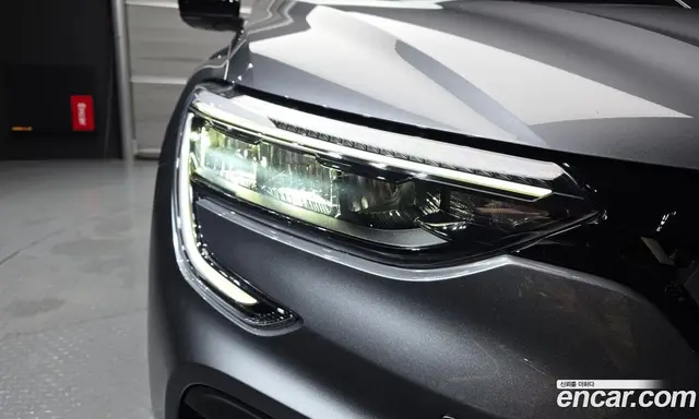 Renault (Samsung) Arkana 2025 1.6 автомат (гидро), миниатюра 8 Renault (Samsung) Arkana 2025 1.6 автомат (гидро), миниатюра 8
