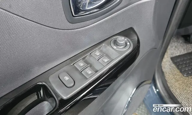 Renault (Samsung) QM3 2015 1.5 автомат (гидро), миниатюра 12