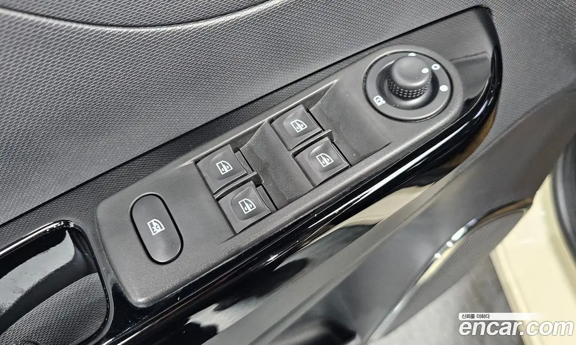 Renault (Samsung) QM3 2015 1.5 автомат (гидро), фото 30 Renault (Samsung) QM3 2015 1.5 автомат (гидро), фото 30