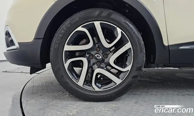 Renault (Samsung) QM3 2015 1.5 автомат (гидро), миниатюра 4 Renault (Samsung) QM3 2015 1.5 автомат (гидро), миниатюра 4
