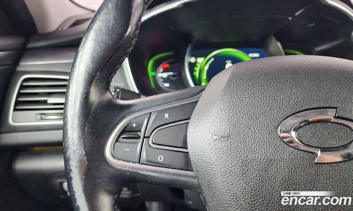Renault (Samsung) SM6 2017 2.0 автомат (гидро), фото 17 Renault (Samsung) SM6 2017 2.0 автомат (гидро), фото 17