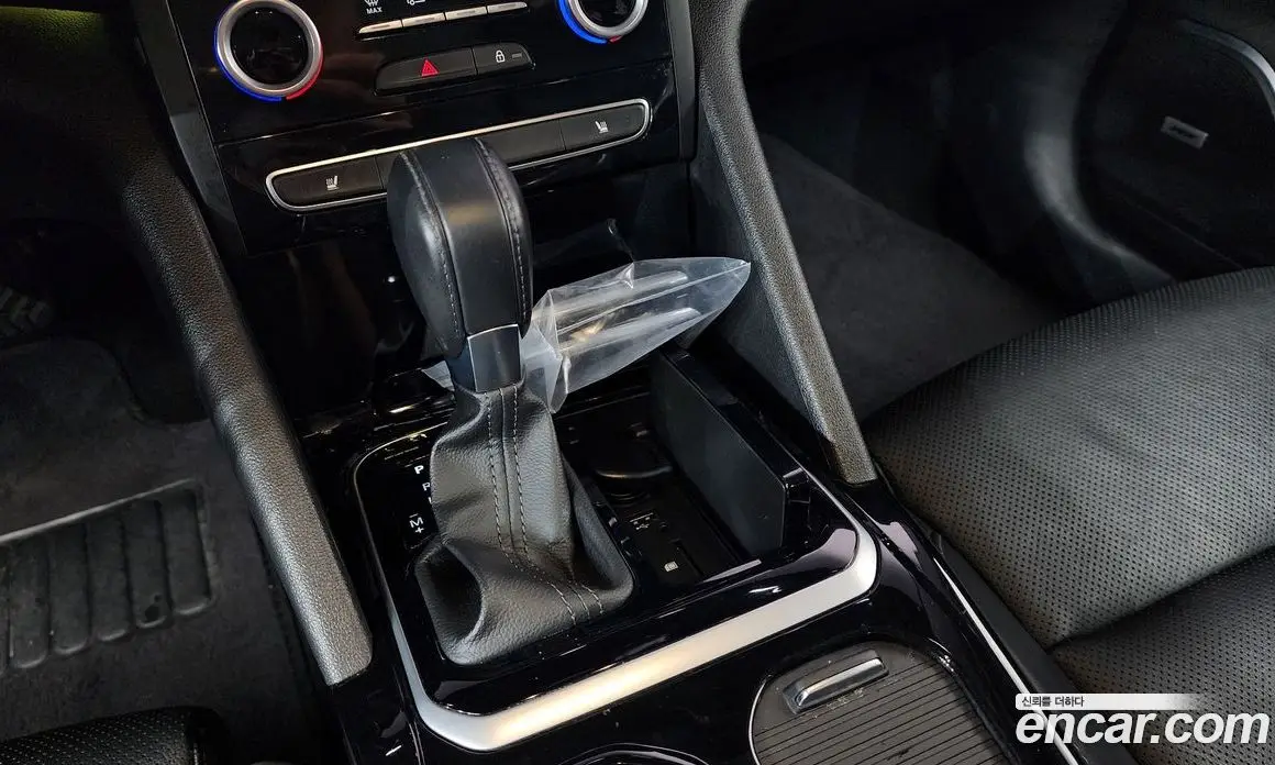 Renault (Samsung) SM6 2017 2.0 автомат (гидро), фото 9 Renault (Samsung) SM6 2017 2.0 автомат (гидро), фото 9