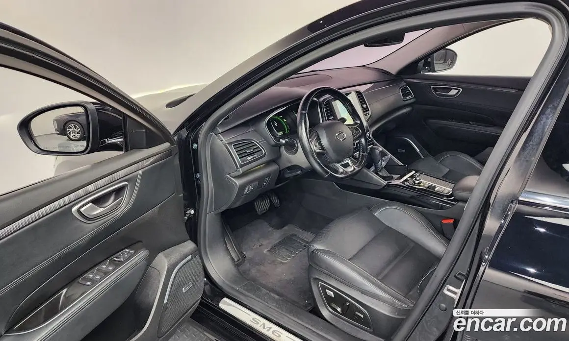 Renault (Samsung) SM6 2017 2.0 автомат (гидро), фото 10 Renault (Samsung) SM6 2017 2.0 автомат (гидро), фото 10