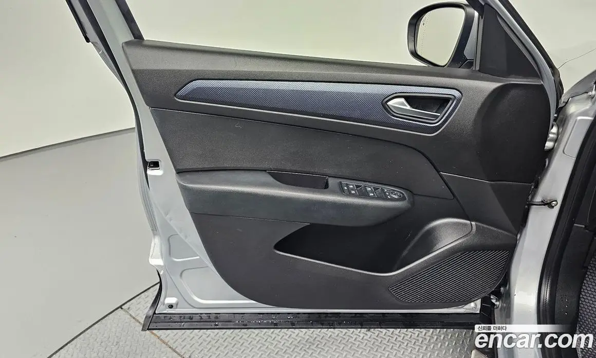 Renault (Samsung) XM3 2020 1.6 автомат (гидро), фото 14 Renault (Samsung) XM3 2020 1.6 автомат (гидро), фото 14