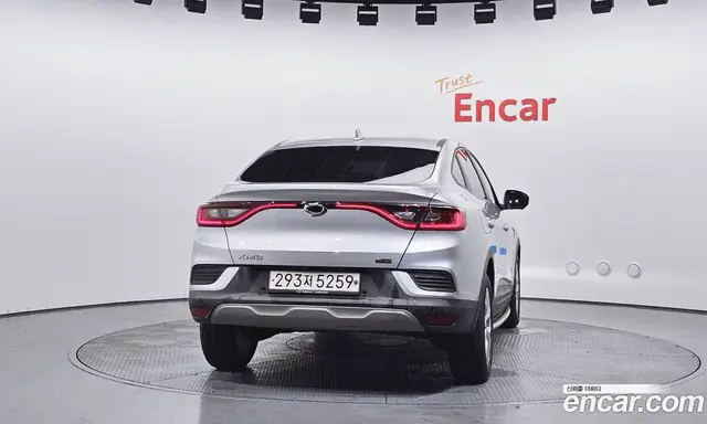 Renault (Samsung) XM3 2020 1.6 автомат (гидро), миниатюра 4 Renault (Samsung) XM3 2020 1.6 автомат (гидро), миниатюра 4